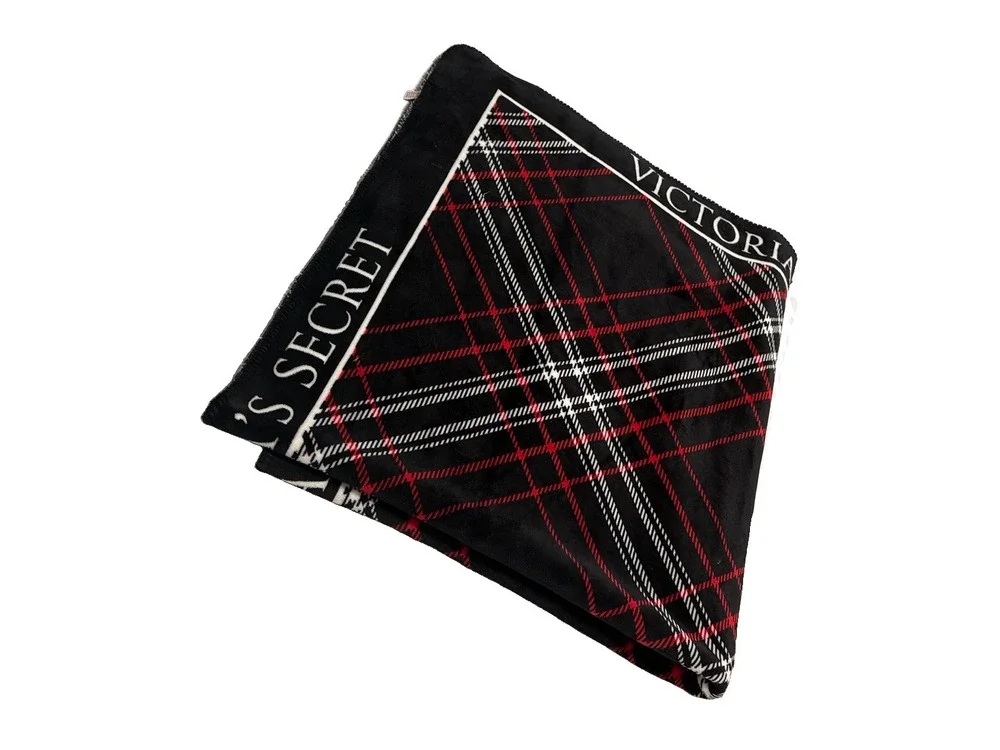 Victorias Secret Reversible Fleece Faux Shearling Blanket Black Red White Throw